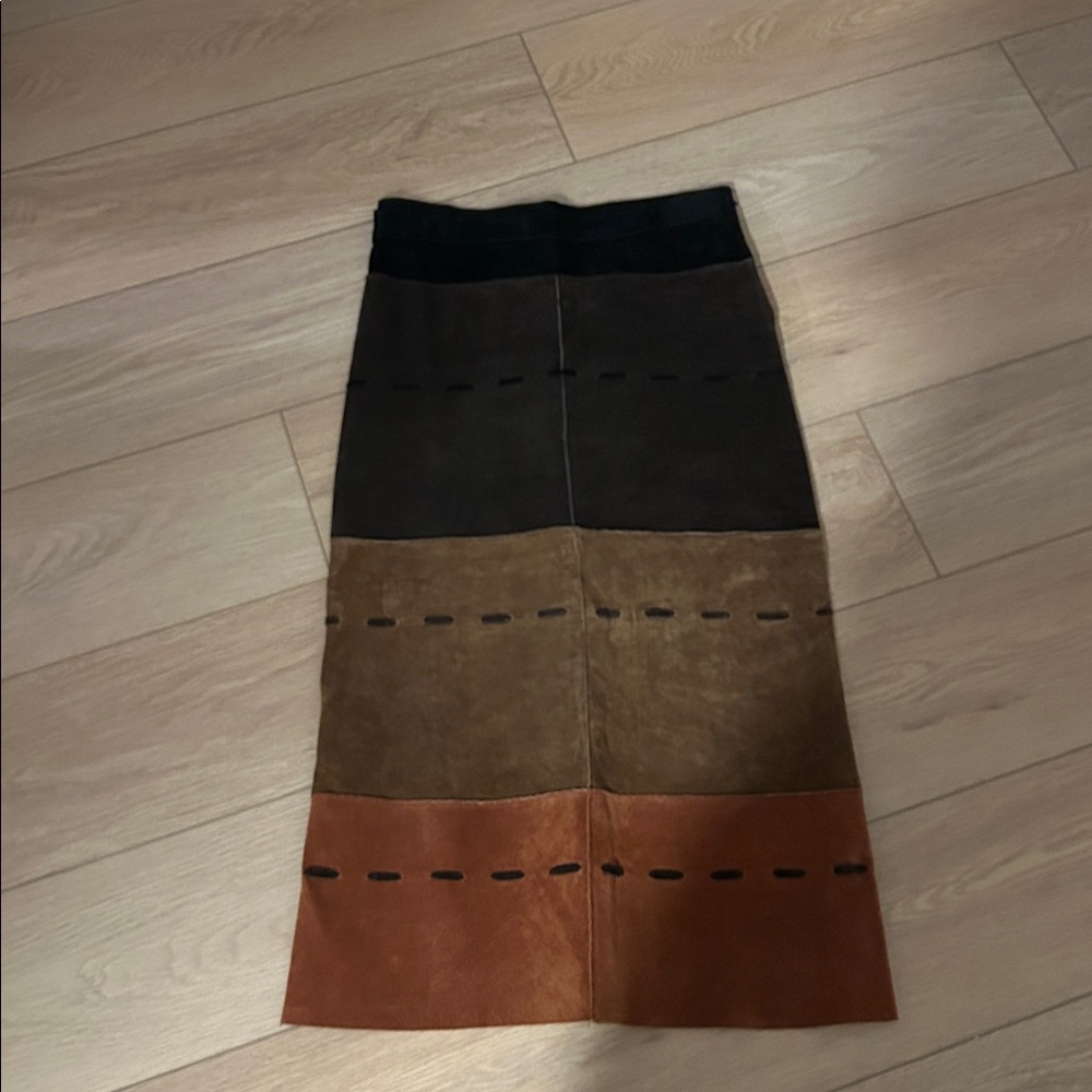 Illia skirt